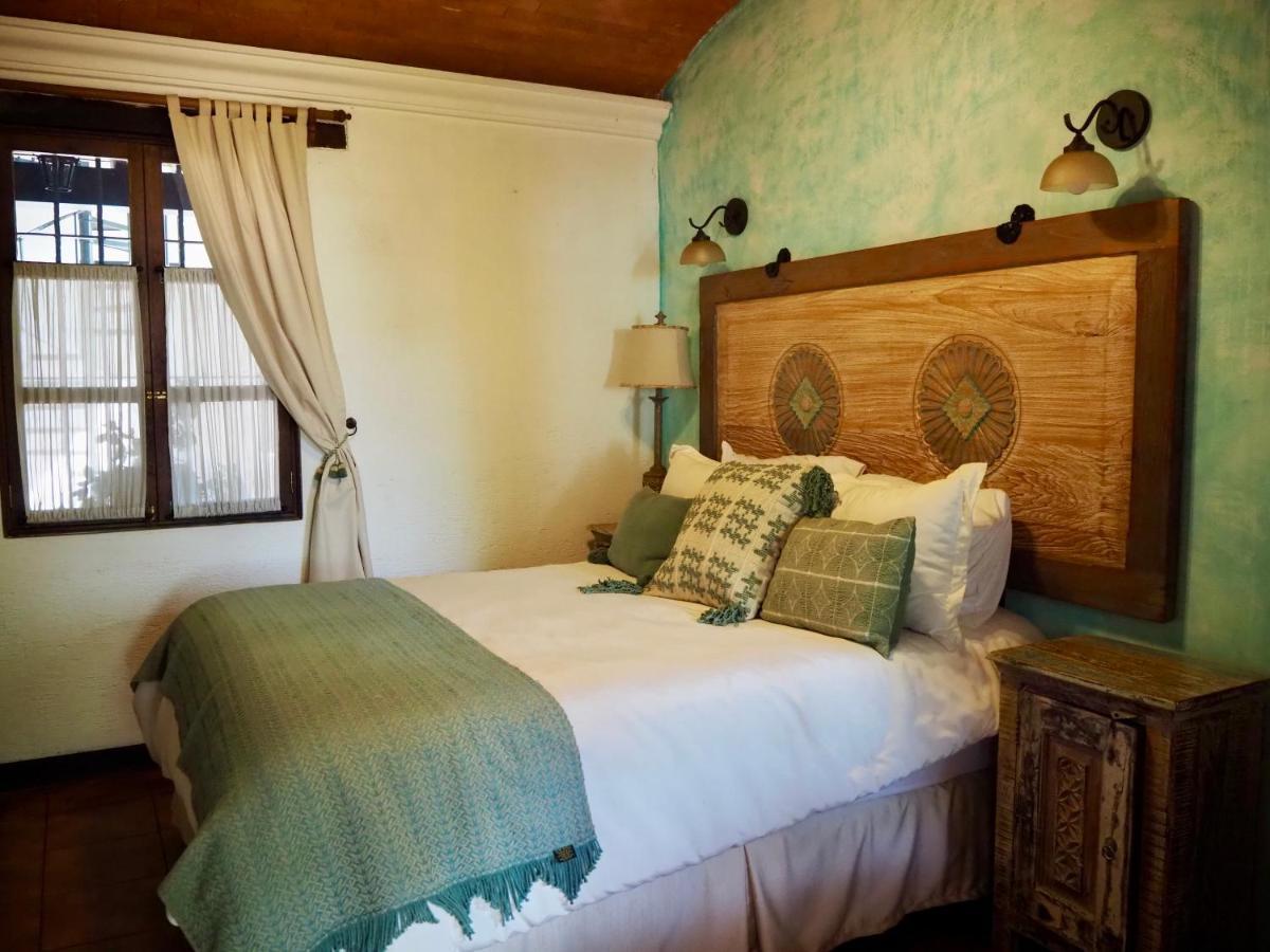 Queen Room with Balcony